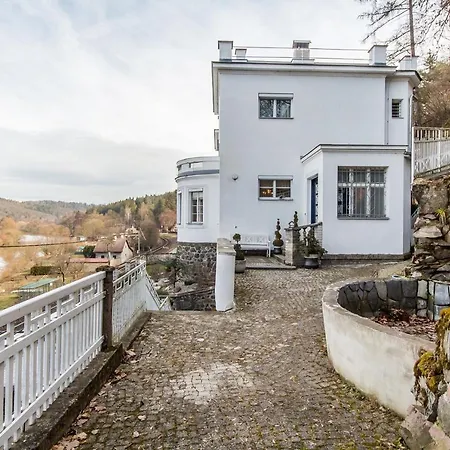 Villa Chocerady